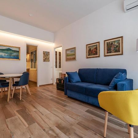 Piazza Re Di Roma Comfy Apartment Exteriör bild