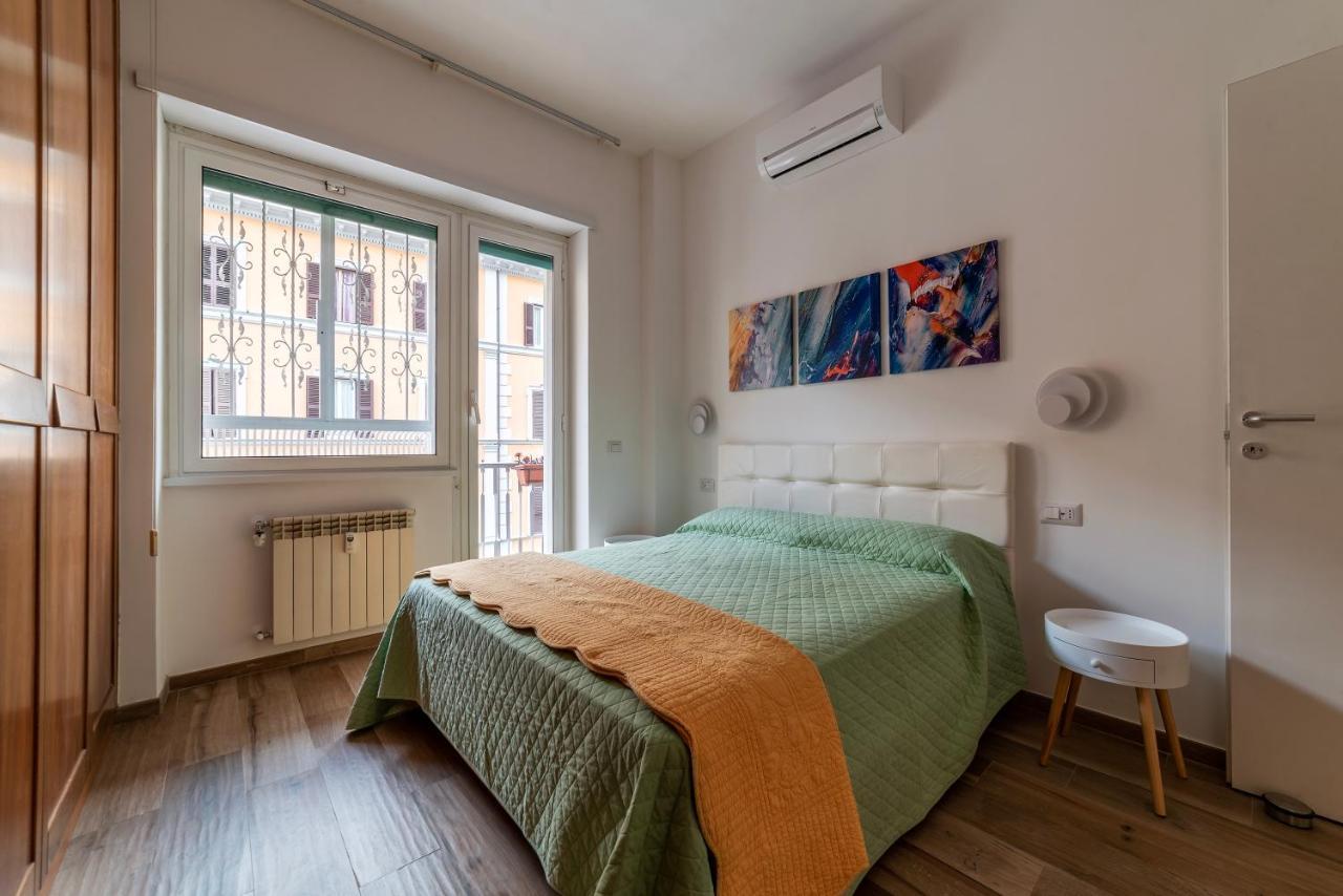Piazza Re Di Roma Comfy Apartment Exteriör bild
