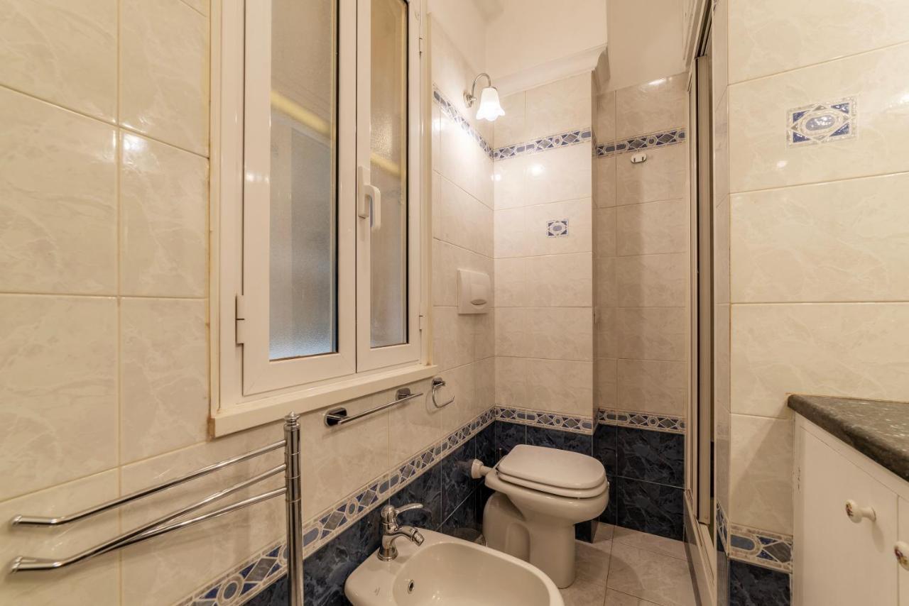 Piazza Re Di Roma Comfy Apartment Exteriör bild