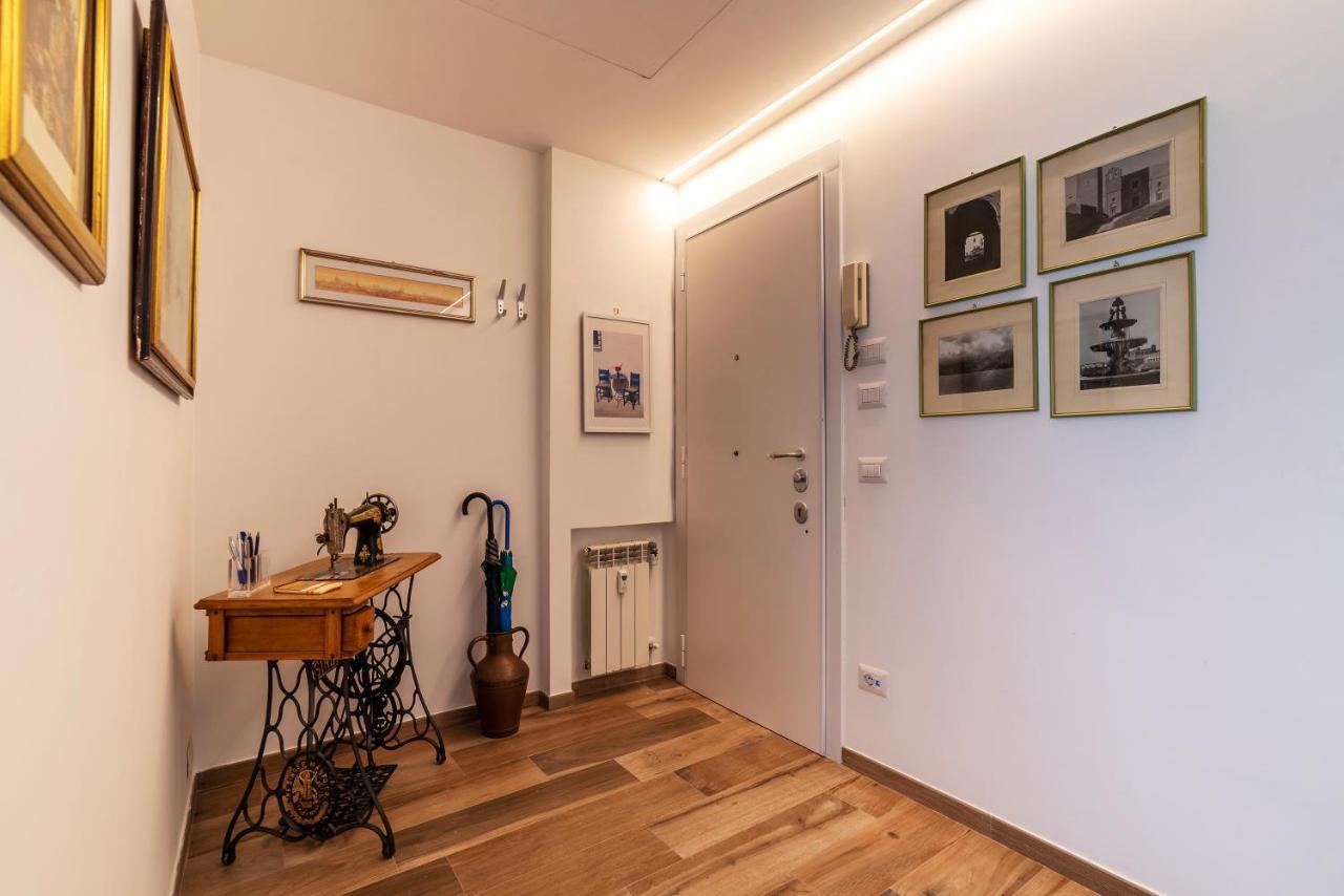 Piazza Re Di Roma Comfy Apartment Exteriör bild