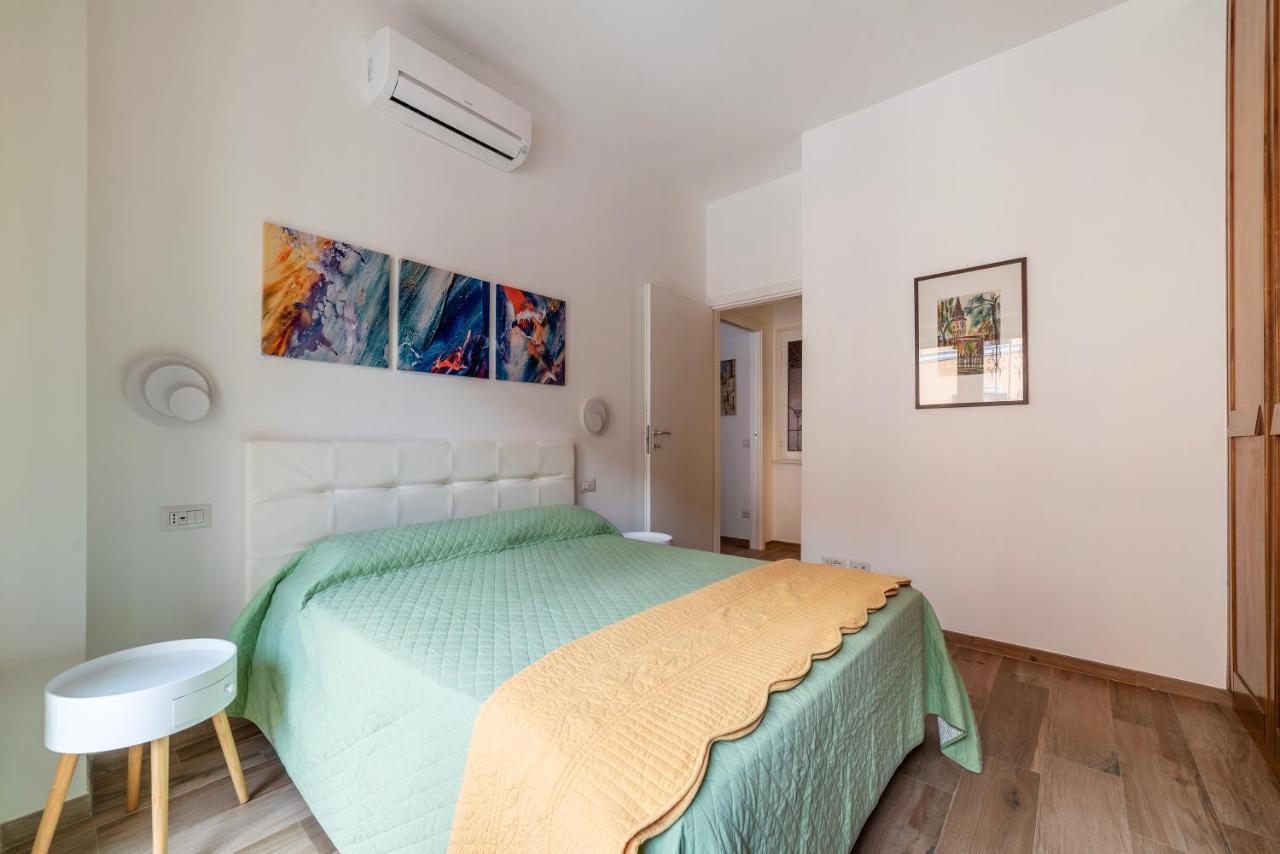 Piazza Re Di Roma Comfy Apartment Exteriör bild